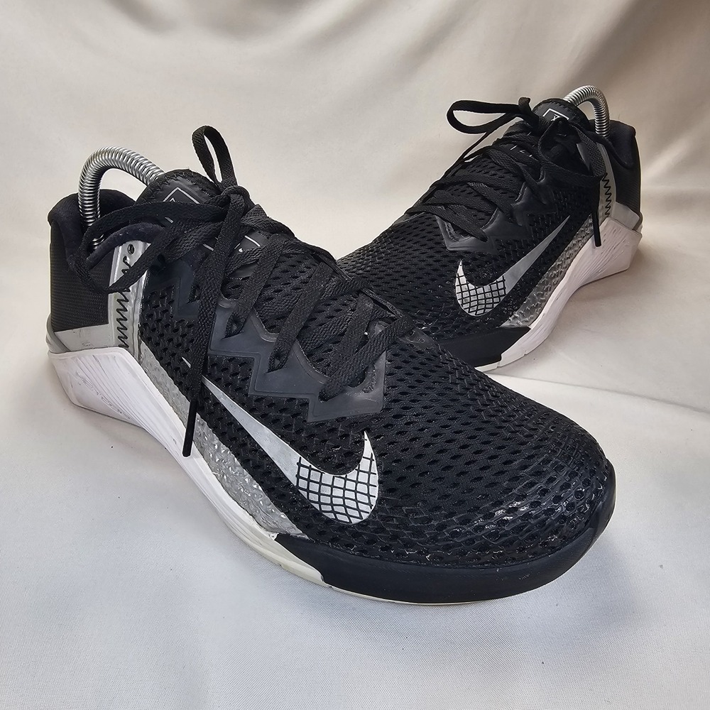 Nike Metcon 6 Women's Size 9 Black White Training Shoes CrossFit Gym AT3160-010